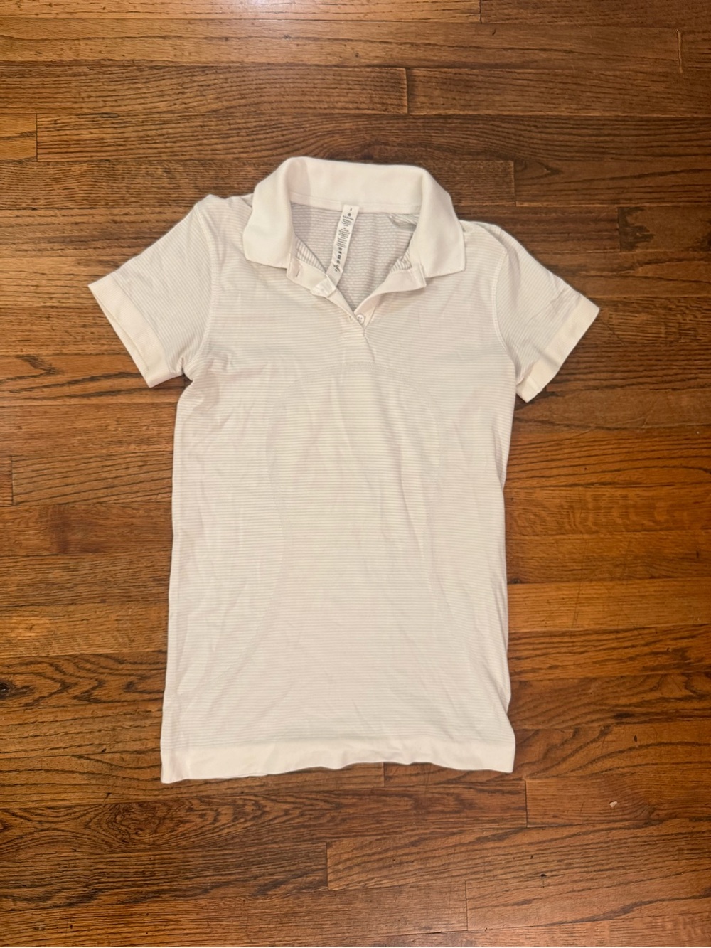 lululemon athletica Women’s White Swiftly Tech Short Sleeve Polo Top 4 like new